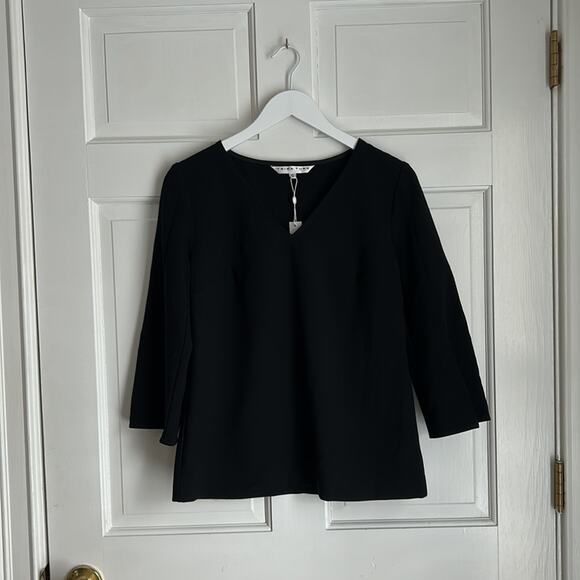 Trina Turk Frey 2 Slit Sleeve Top - Picture 3 of 8